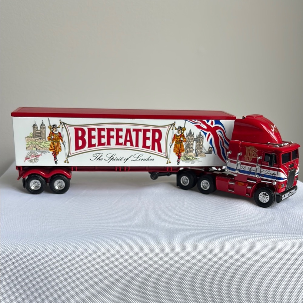 Matchbox Beefeater Truck